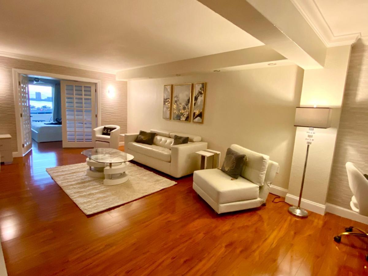 Deluxe Waterfront One Bedroom Apartment With Miami Skyline View, Free Parking 5 Mins Drive To ไมอามีบีช ภายนอก รูปภาพ